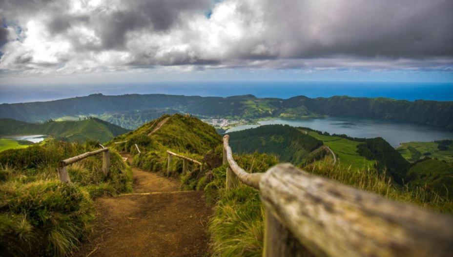 Azor International Hostel Ponta Delgada Zewnętrze zdjęcie