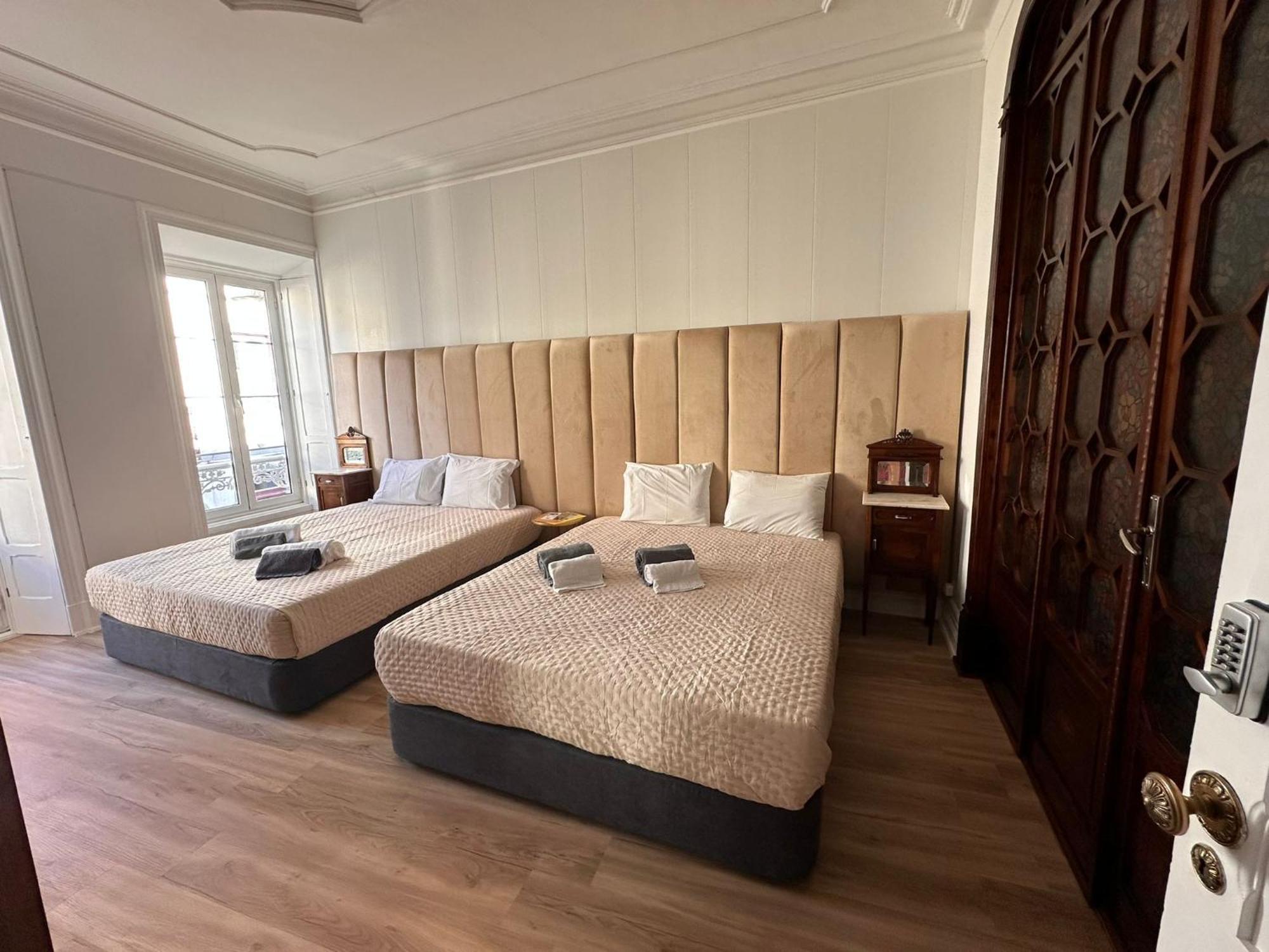 Azor International Hostel Ponta Delgada Zewnętrze zdjęcie