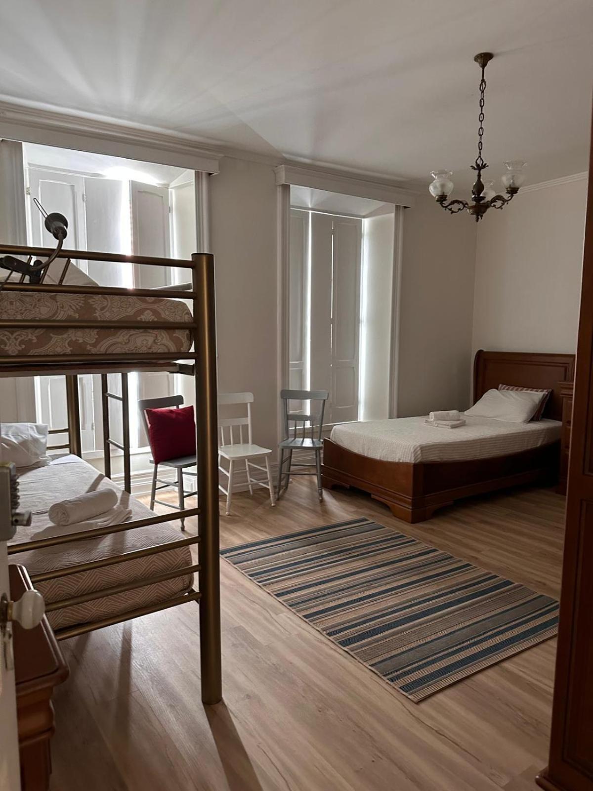 Azor International Hostel Ponta Delgada Zewnętrze zdjęcie