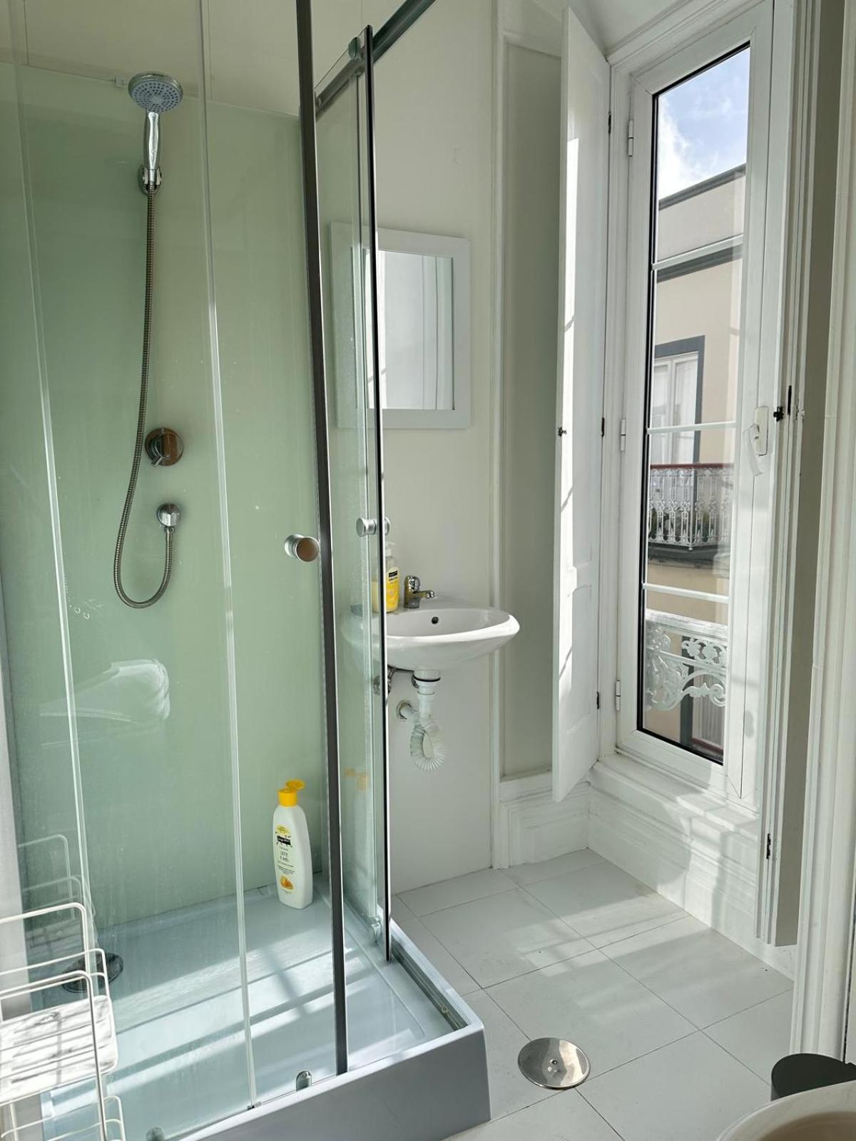 Azor International Hostel Ponta Delgada Zewnętrze zdjęcie