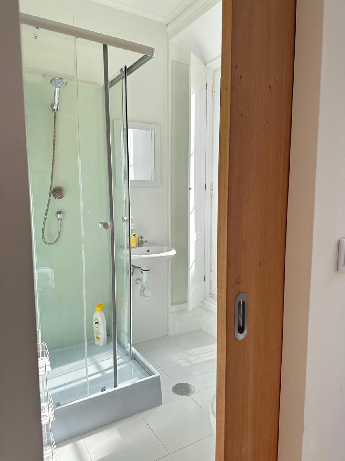 Azor International Hostel Ponta Delgada Zewnętrze zdjęcie